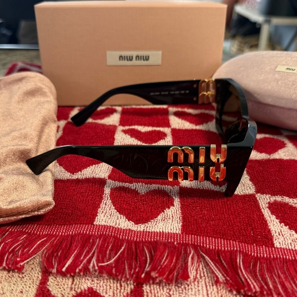 Miu Miu Accessories - Miu Miu Sunglasses